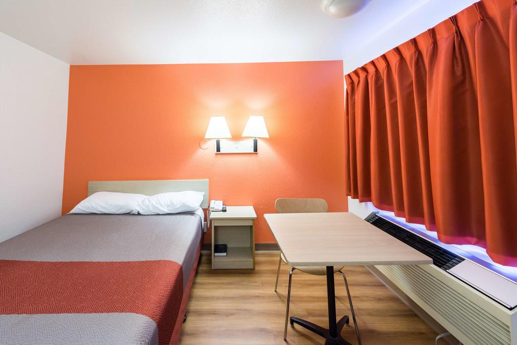Motel 6-Reno, Nv - West מראה חיצוני תמונה