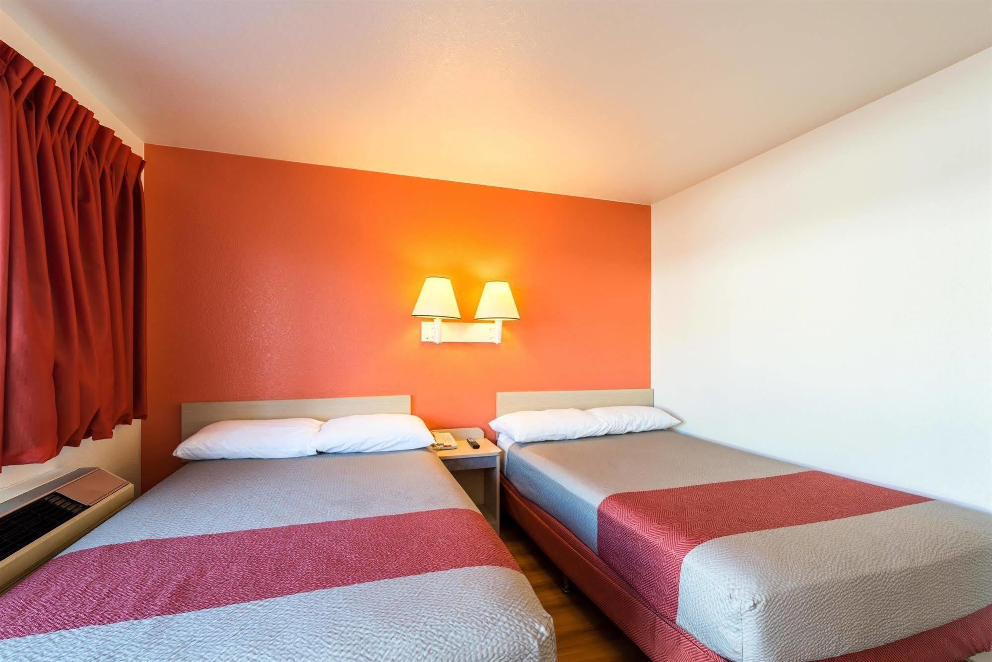 Motel 6-Reno, Nv - West מראה חיצוני תמונה