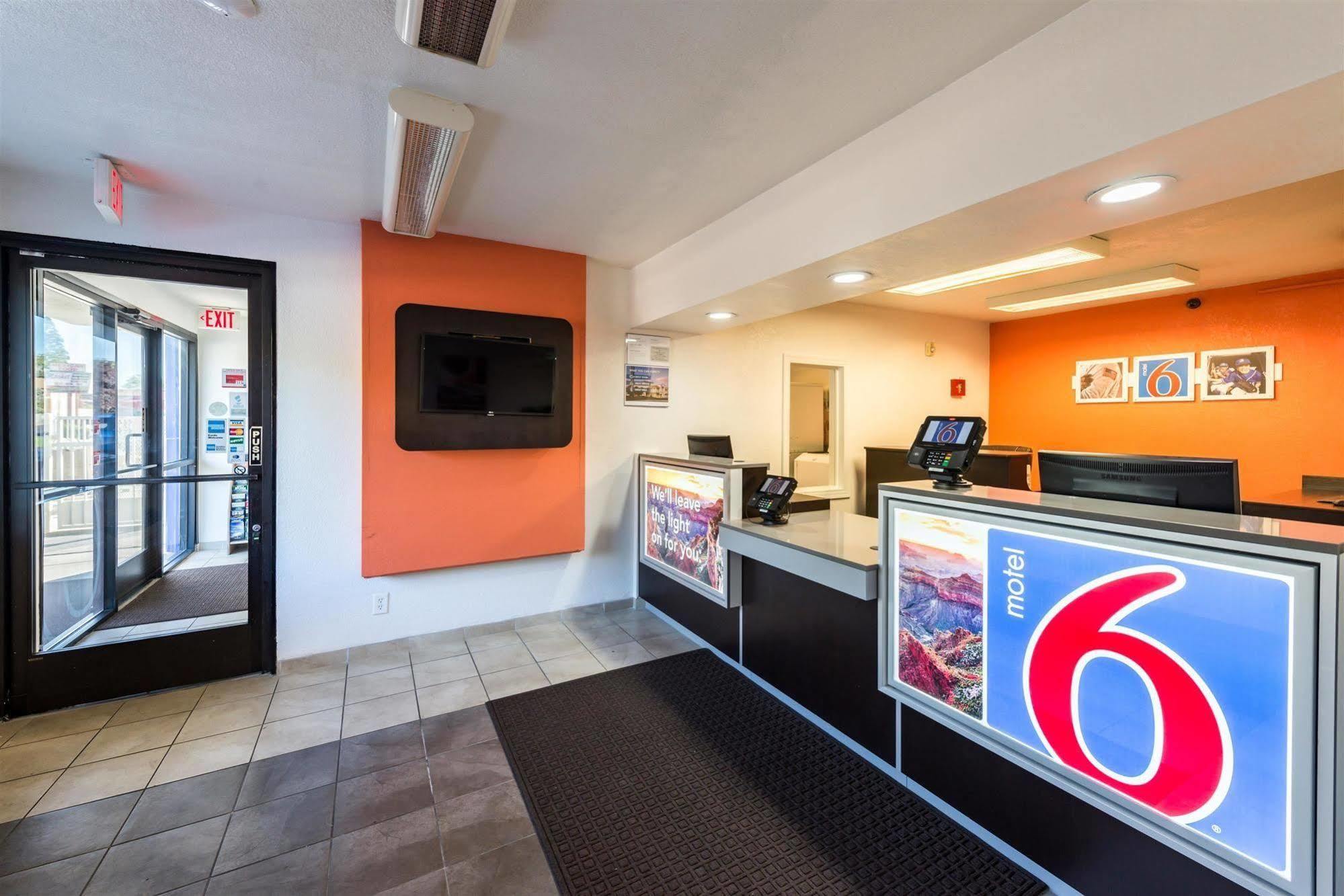 Motel 6-Reno, Nv - West מראה חיצוני תמונה