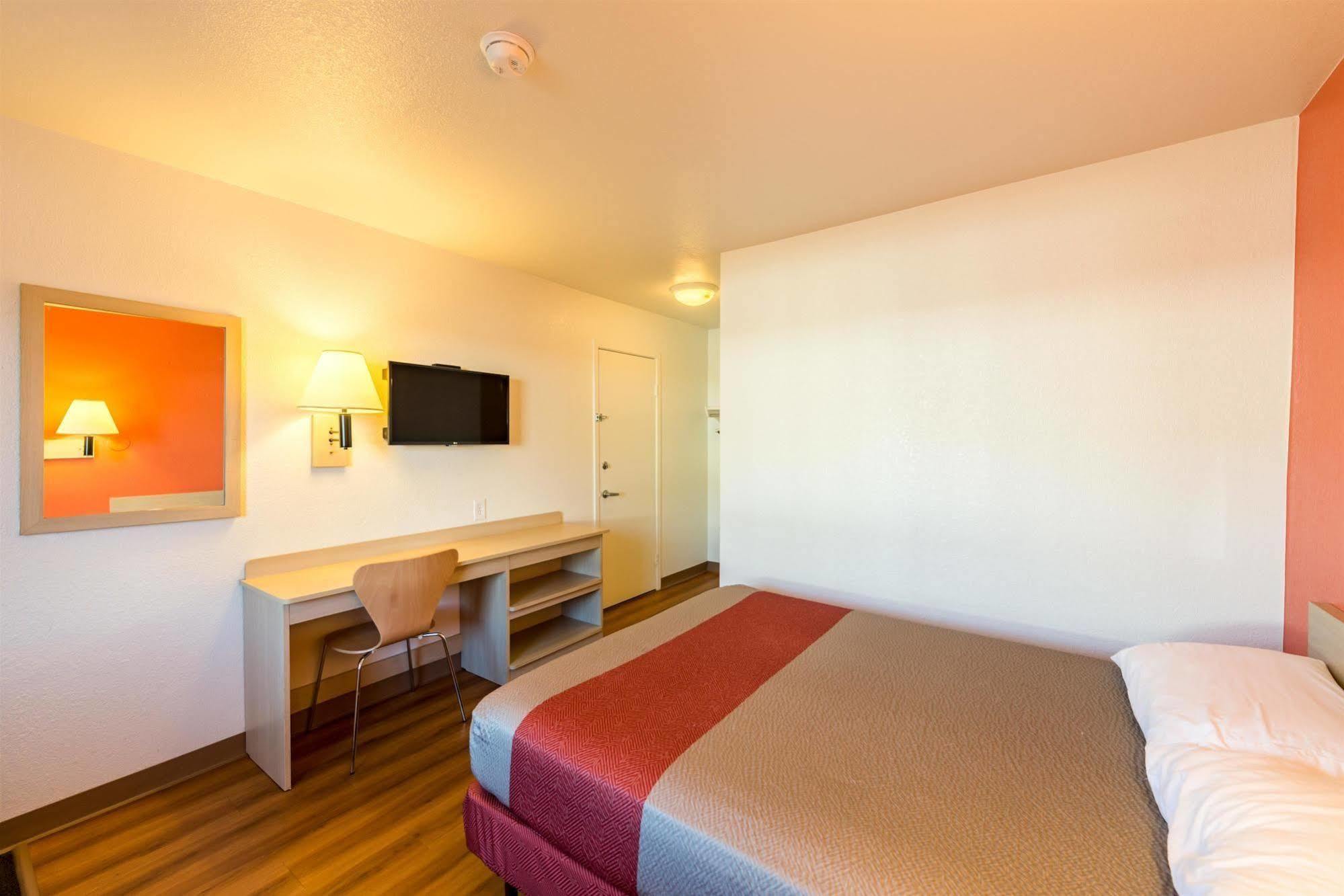 Motel 6-Reno, Nv - West מראה חיצוני תמונה