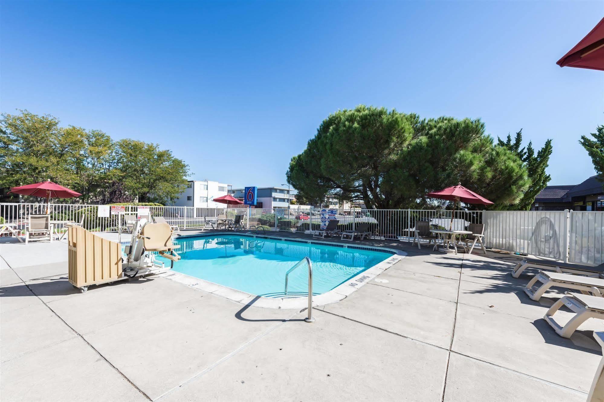 Motel 6-Reno, Nv - West מראה חיצוני תמונה