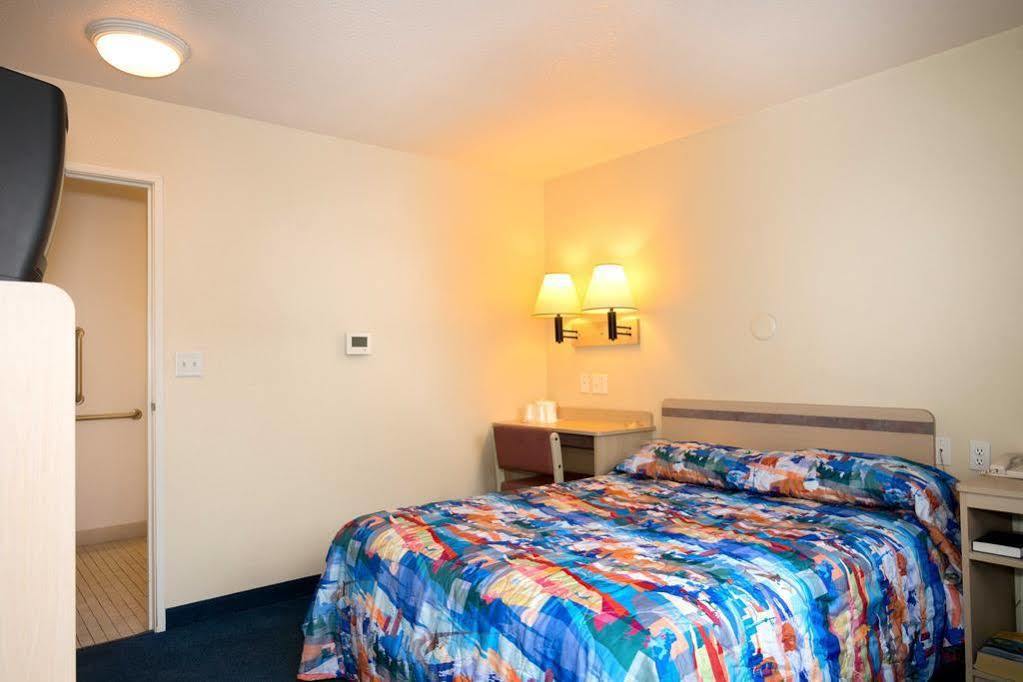 Motel 6-Reno, Nv - West מראה חיצוני תמונה